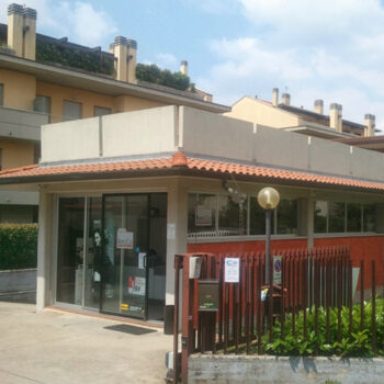 immagine esterna dei locali di cd bergamo